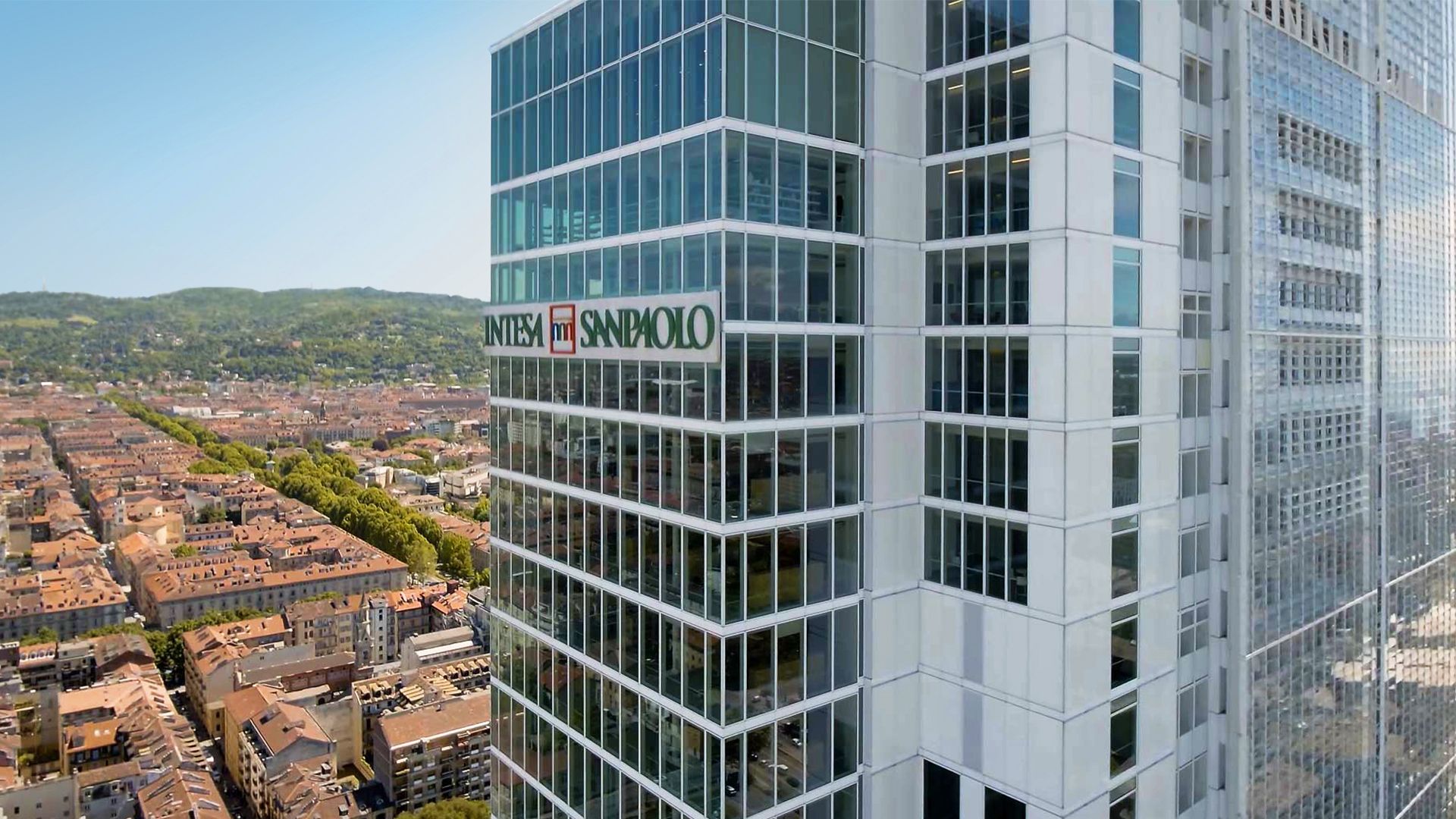 Web Reputation Bancaria e Digitale: Intesa San Paolo utilizzo di verifica clienti con il World Check?